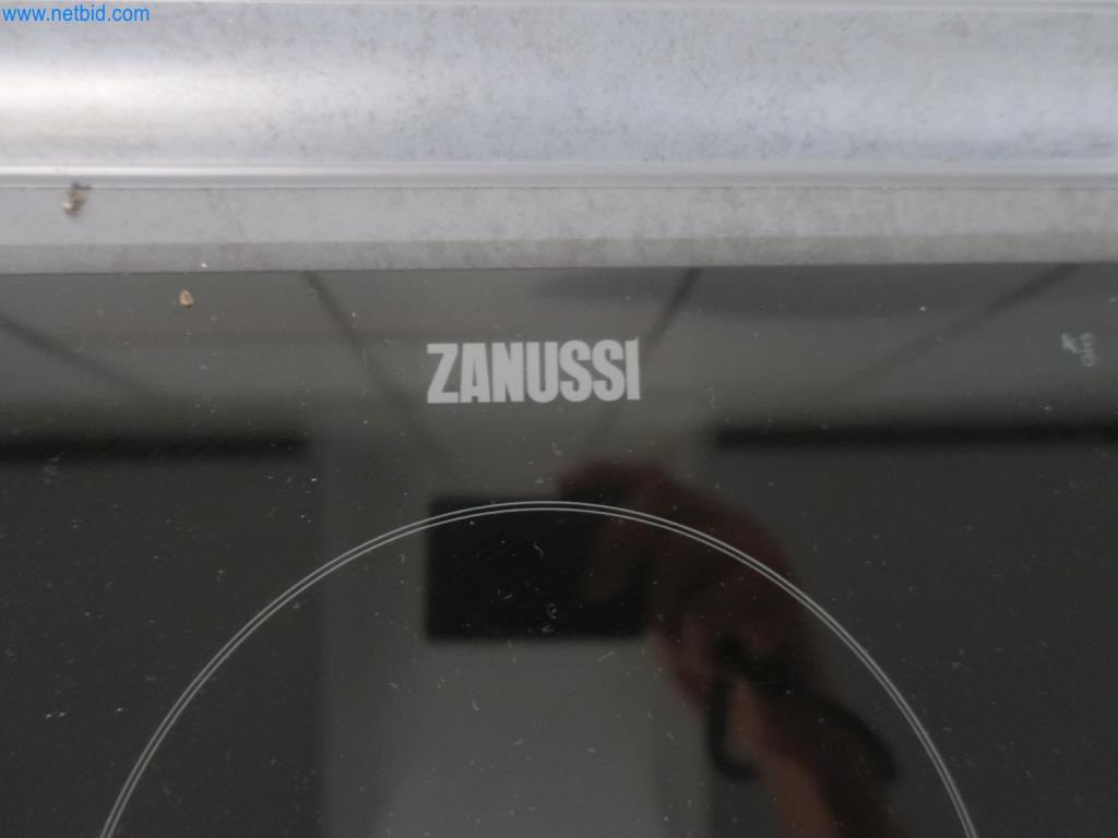 Plantas de producción y almacenamiento de productos derivados del petróleo, así como de insumos y productos acabados para la fabricación de lubricantes.-3