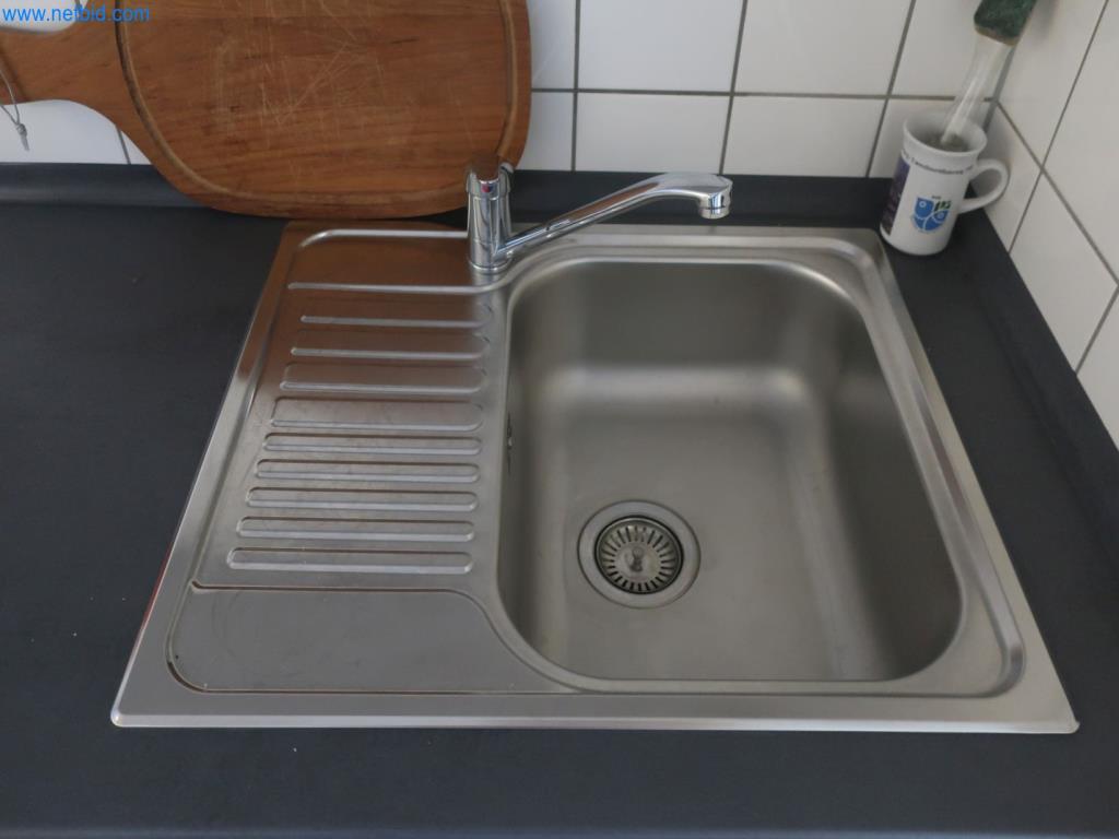 Plantas de producción y almacenamiento de productos derivados del petróleo, así como de insumos y productos acabados para la fabricación de lubricantes.-5