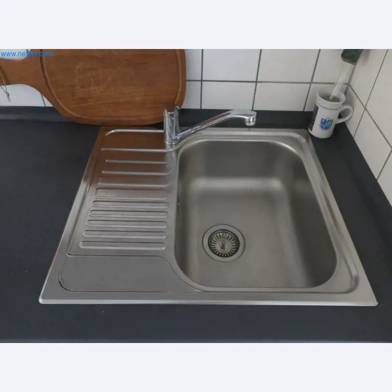 Plantas de producción y almacenamiento de productos derivados del petróleo, así como de insumos y productos acabados para la fabricación de lubricantes.-5