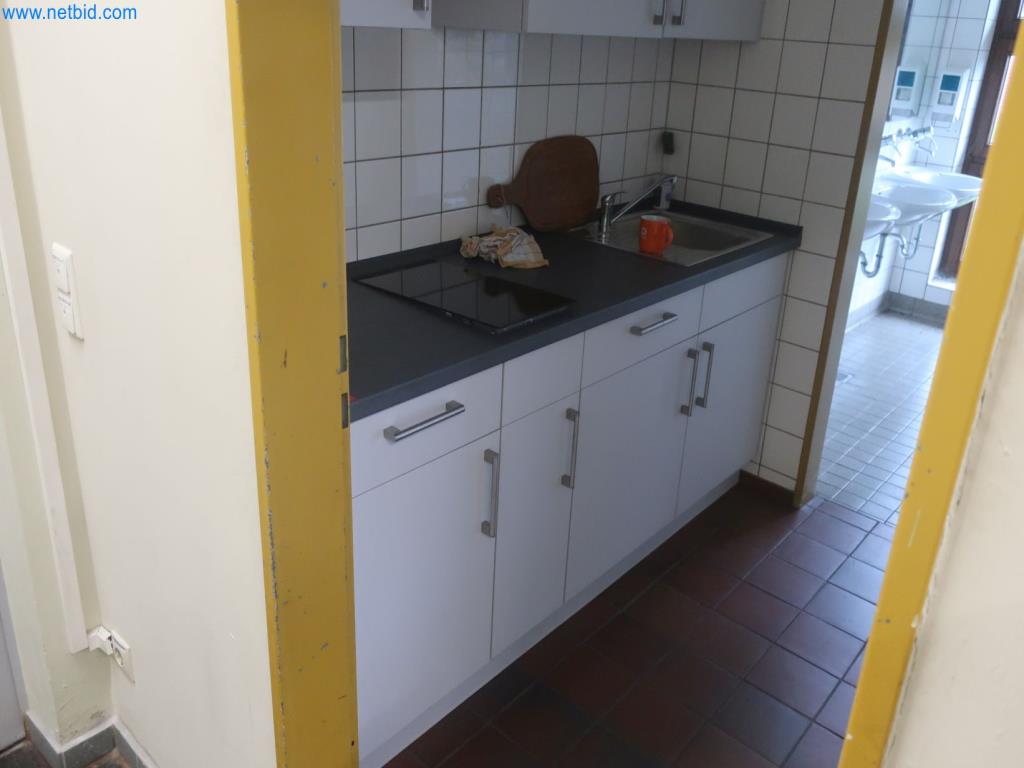 Plantas de producción y almacenamiento de productos derivados del petróleo, así como de insumos y productos acabados para la fabricación de lubricantes.-1