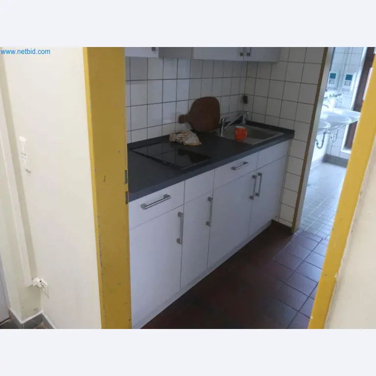 Plantas de producción y almacenamiento de productos derivados del petróleo, así como de insumos y productos acabados para la fabricación de lubricantes.-1