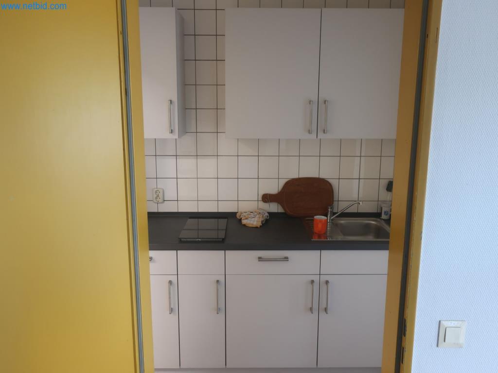 Plantas de producción y almacenamiento de productos derivados del petróleo, así como de insumos y productos acabados para la fabricación de lubricantes.-7