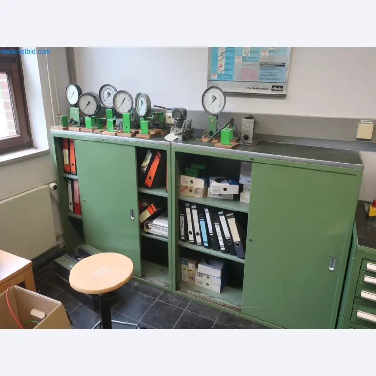 Závody na výrobu a skladování produktů z minerálních olejů, jakož i vstupů a hotových výrobků pro výrobu maziv.-5