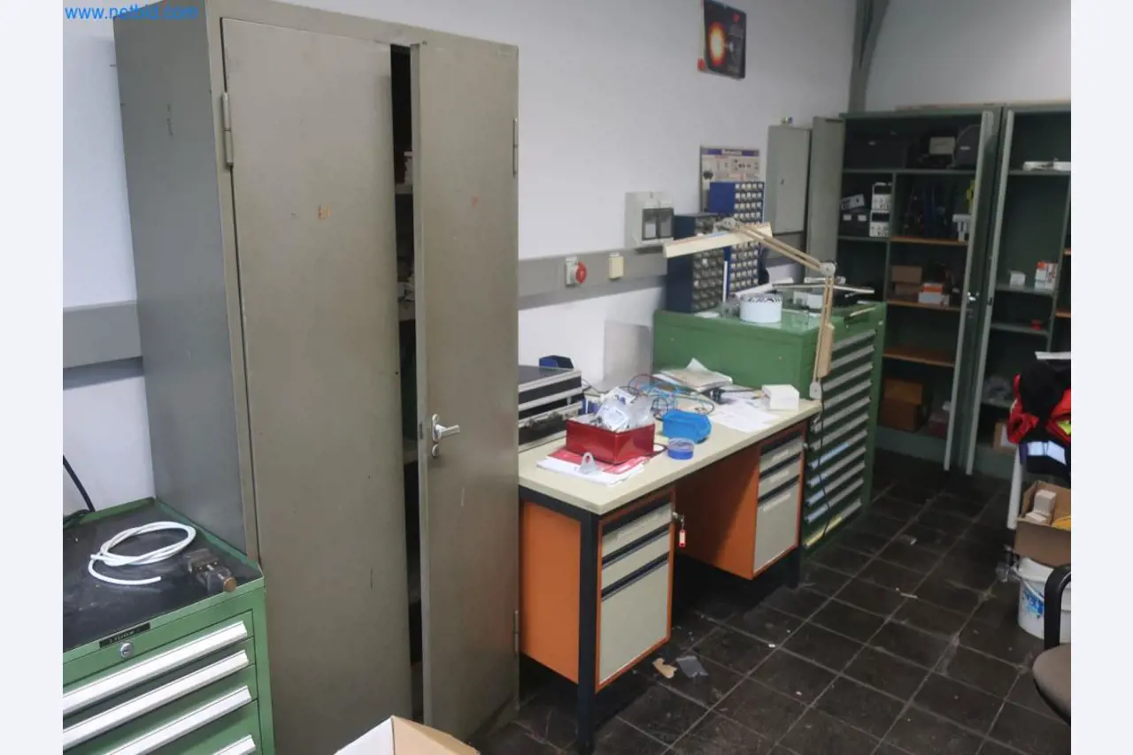 Závody na výrobu a skladování produktů z minerálních olejů, jakož i vstupů a hotových výrobků pro výrobu maziv.-7