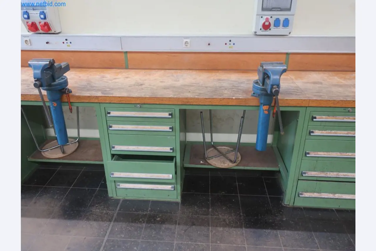 Závody na výrobu a skladování produktů z minerálních olejů, jakož i vstupů a hotových výrobků pro výrobu maziv.-3