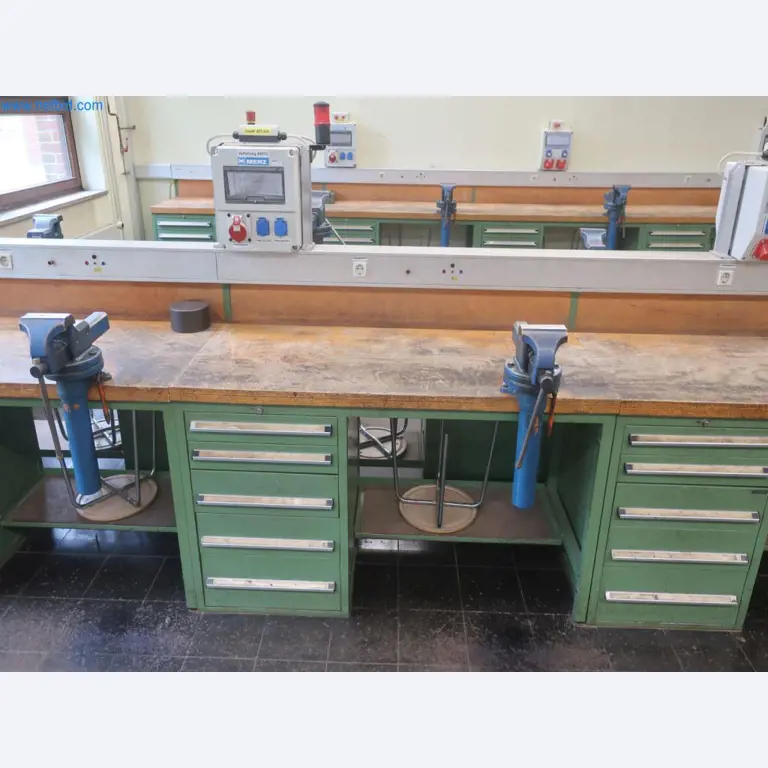 Závody na výrobu a skladování produktů z minerálních olejů, jakož i vstupů a hotových výrobků pro výrobu maziv.-12