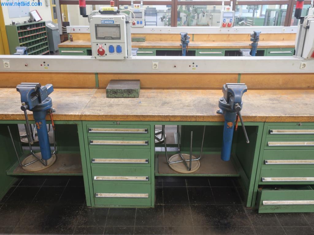 Závody na výrobu a skladování produktů z minerálních olejů, jakož i vstupů a hotových výrobků pro výrobu maziv.-3