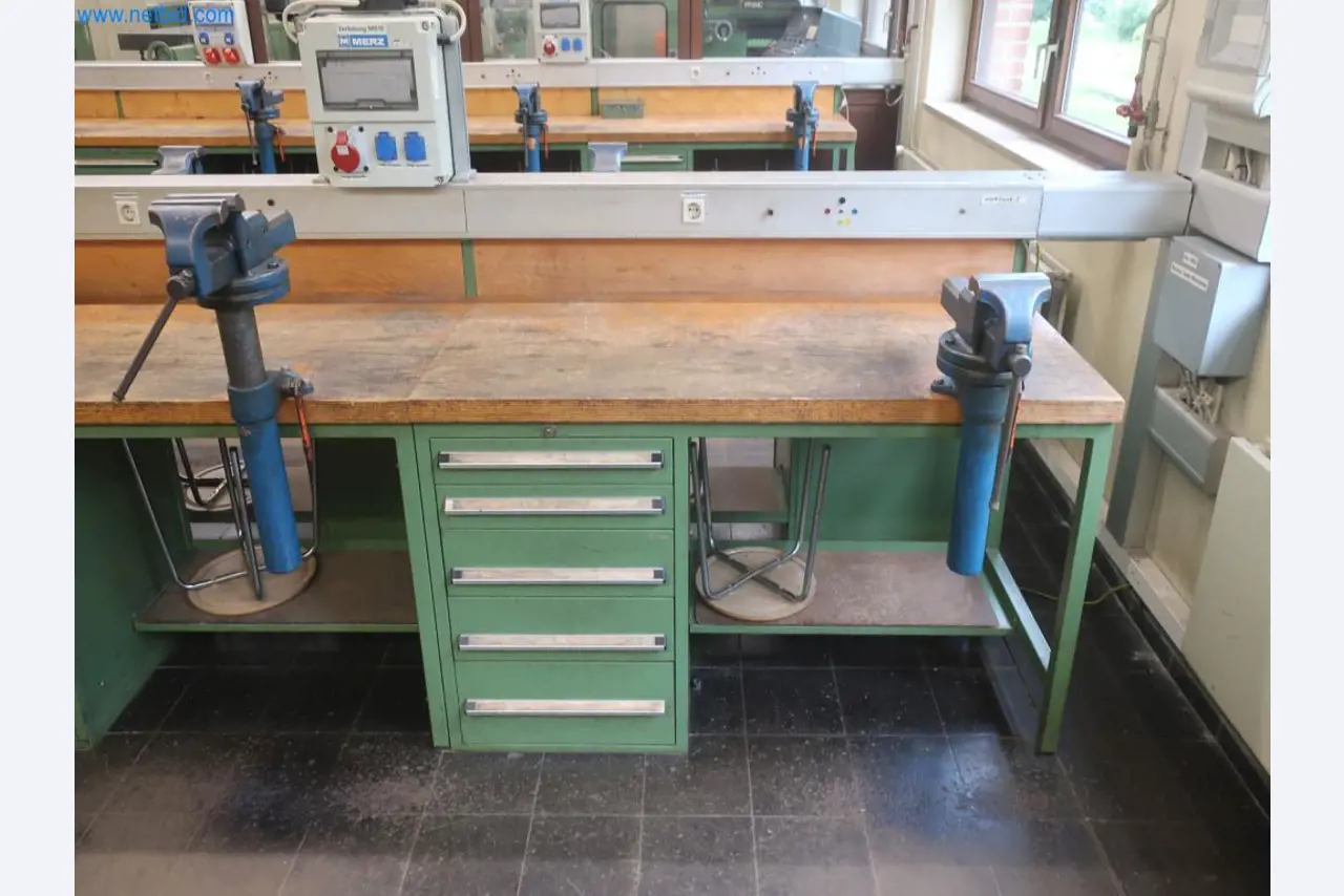 Závody na výrobu a skladování produktů z minerálních olejů, jakož i vstupů a hotových výrobků pro výrobu maziv.-5