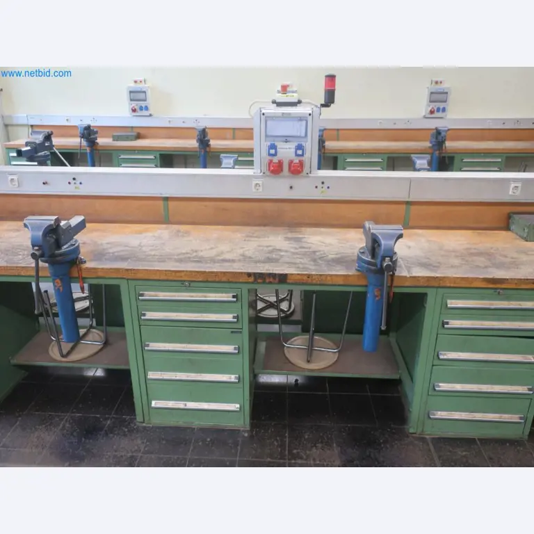 Závody na výrobu a skladování produktů z minerálních olejů, jakož i vstupů a hotových výrobků pro výrobu maziv.-8