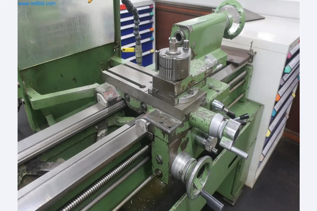 Fabrieken voor de productie en opslag van minerale olieproducten en input- en eindproducten voor de productie van smeermiddelen-2