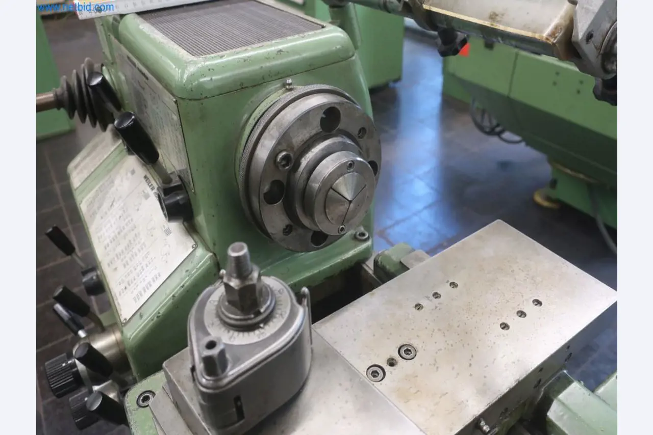 Závody na výrobu a skladování produktů z minerálních olejů, jakož i vstupů a hotových výrobků pro výrobu maziv.-4