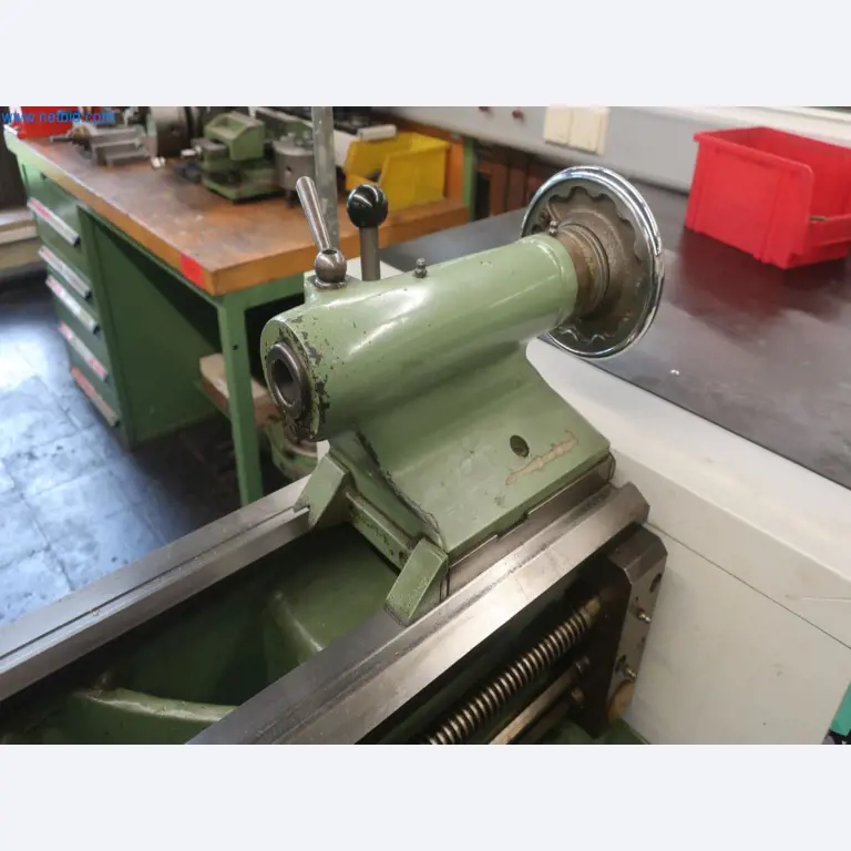 Závody na výrobu a skladování produktů z minerálních olejů, jakož i vstupů a hotových výrobků pro výrobu maziv.-7