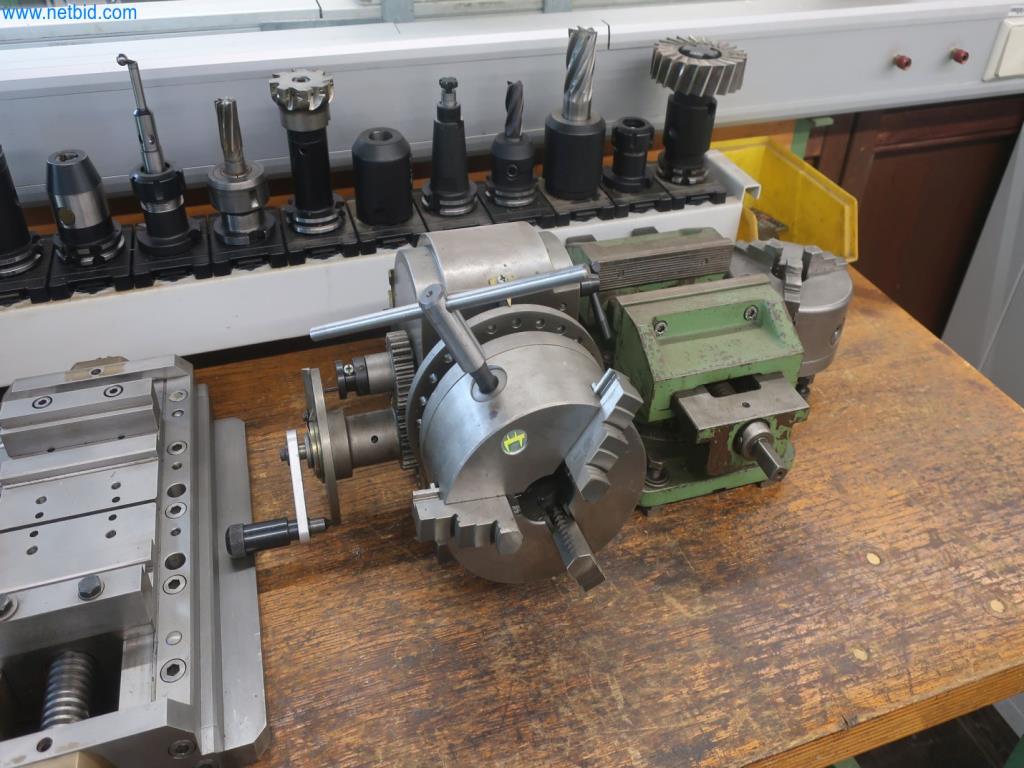 Závody na výrobu a skladování produktů z minerálních olejů, jakož i vstupů a hotových výrobků pro výrobu maziv.-15