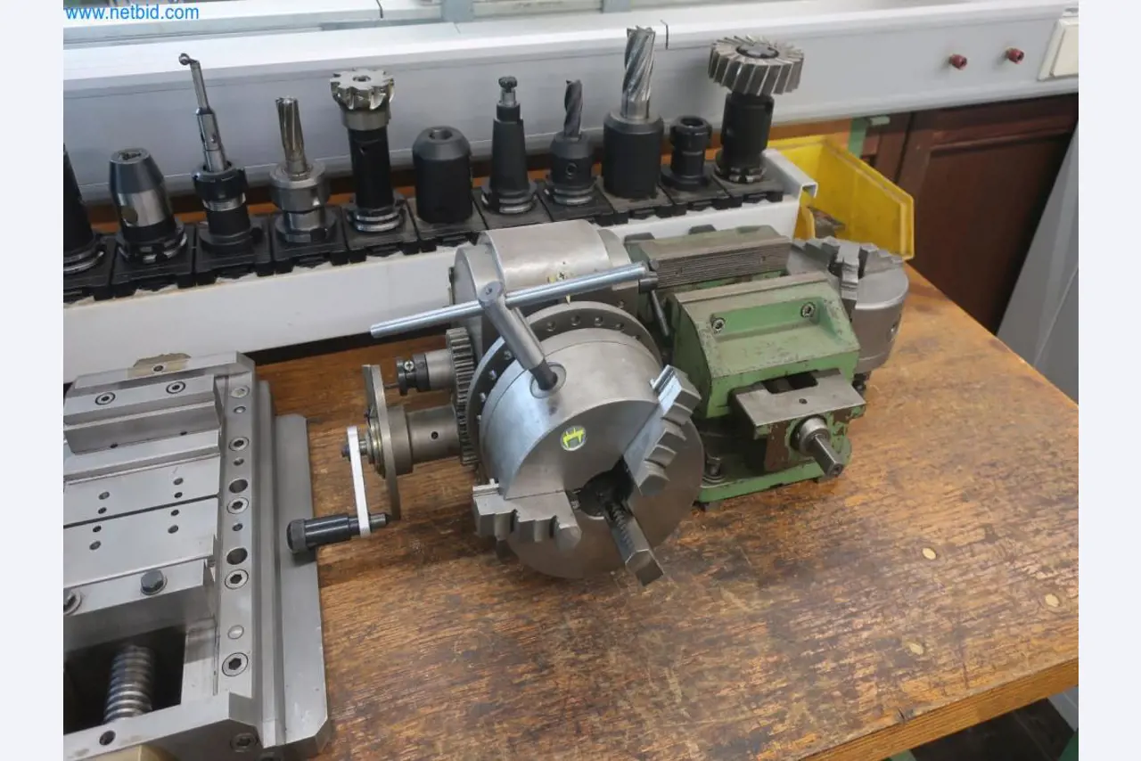 Zakłady produkcji i magazynowania mineralnych produktów olejowych, jak również surowców i produktów gotowych do produkcji smarów.-15