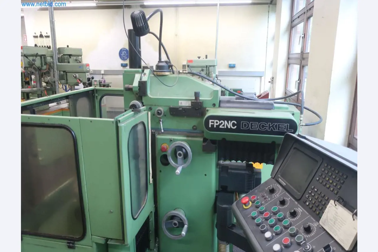 Zakłady produkcji i magazynowania mineralnych produktów olejowych, jak również surowców i produktów gotowych do produkcji smarów.-3