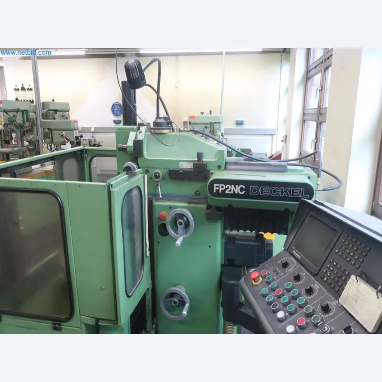 Zakłady produkcji i magazynowania mineralnych produktów olejowych, jak również surowców i produktów gotowych do produkcji smarów.-3