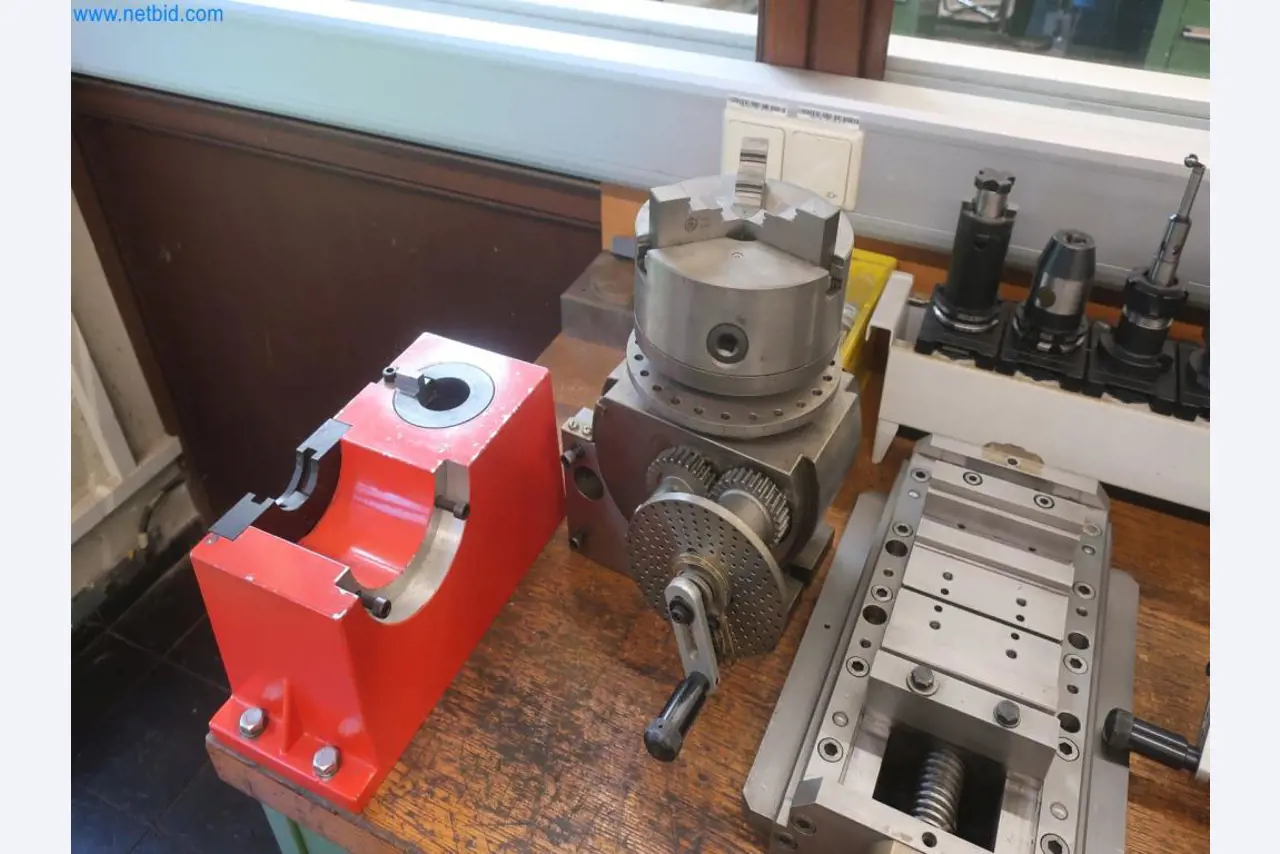 Zakłady produkcji i magazynowania mineralnych produktów olejowych, jak również surowców i produktów gotowych do produkcji smarów.-5