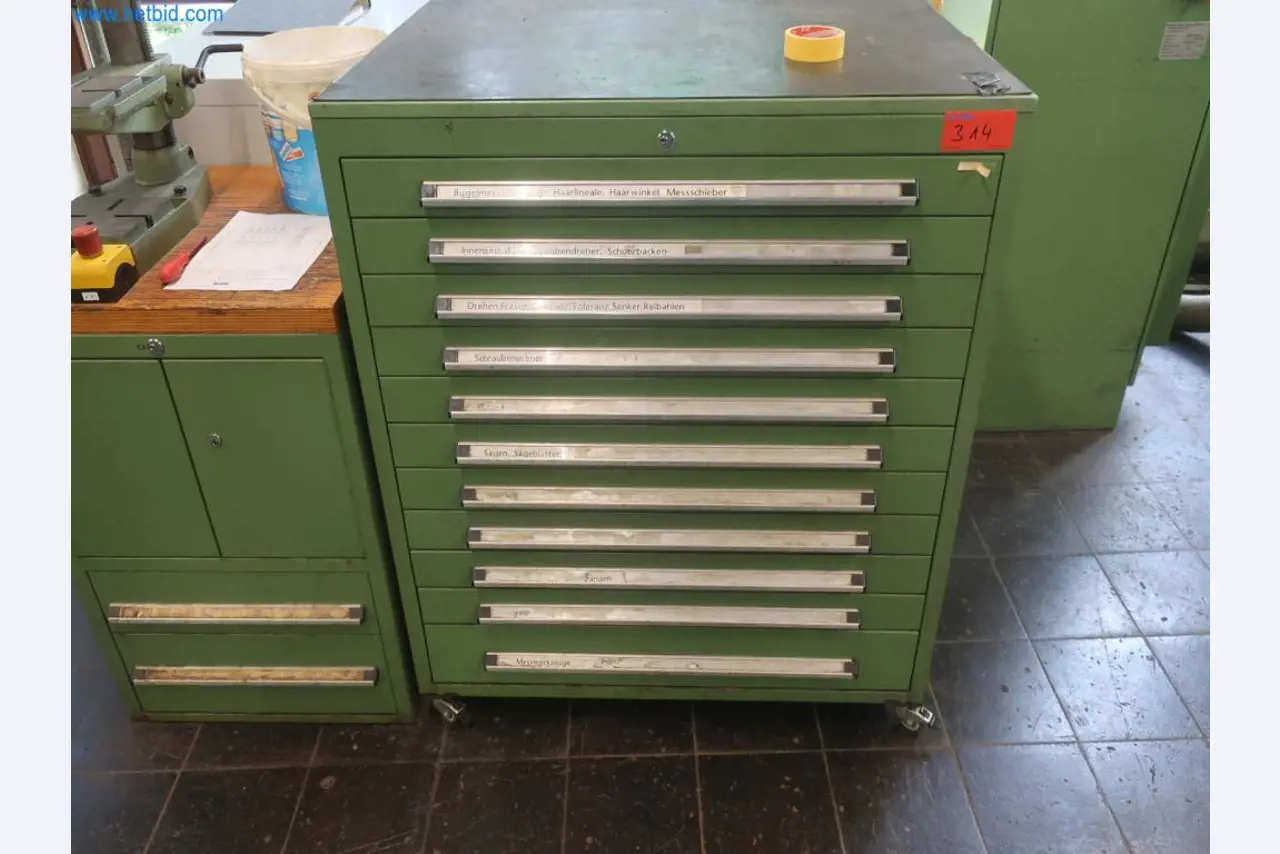 Plantas de producción y almacenamiento de productos derivados del petróleo, así como de insumos y productos acabados para la fabricación de lubricantes.-2