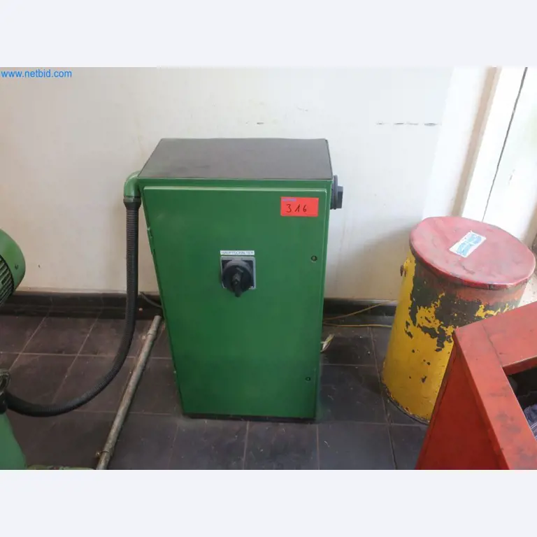 Závody na výrobu a skladování produktů z minerálních olejů, jakož i vstupů a hotových výrobků pro výrobu maziv.-7