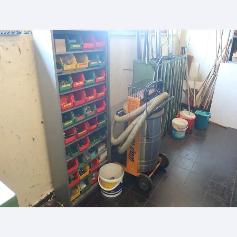 Závody na výrobu a skladování produktů z minerálních olejů, jakož i vstupů a hotových výrobků pro výrobu maziv.-7