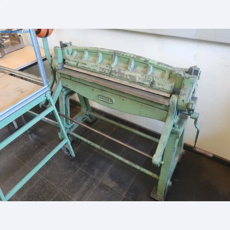 Závody na výrobu a skladování produktů z minerálních olejů, jakož i vstupů a hotových výrobků pro výrobu maziv.-8