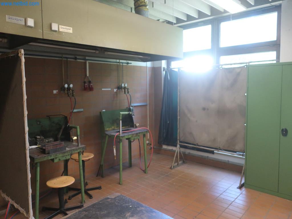 Plantas de producción y almacenamiento de productos derivados del petróleo, así como de insumos y productos acabados para la fabricación de lubricantes.-2