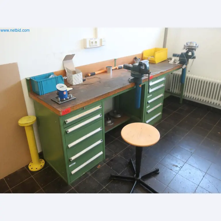 Závody na výrobu a skladování produktů z minerálních olejů, jakož i vstupů a hotových výrobků pro výrobu maziv.-1