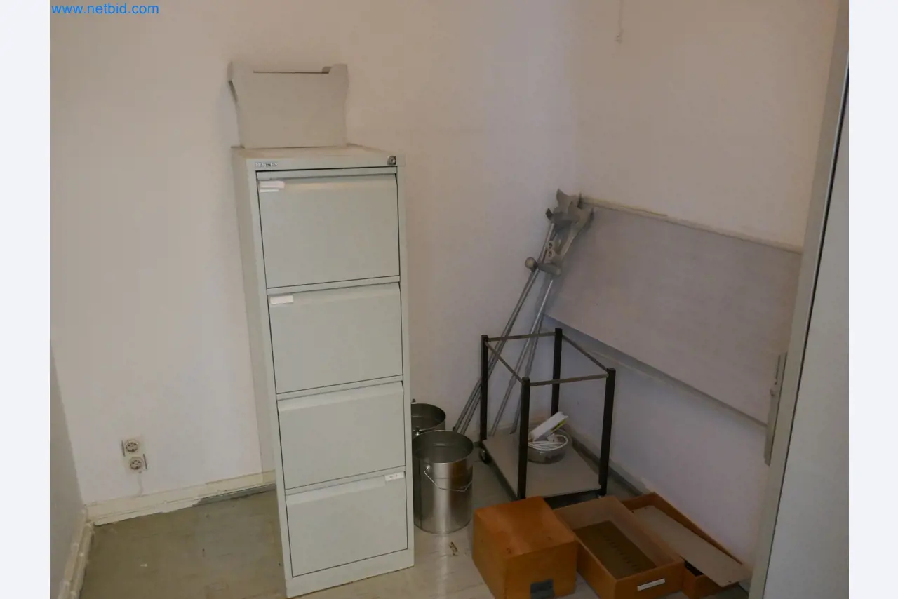 Plantas de producción y almacenamiento de productos derivados del petróleo, así como de insumos y productos acabados para la fabricación de lubricantes.-5