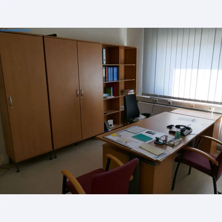 Plants for the production and storage of mineral oil products as well as input and finished products for the production of lubricants-1