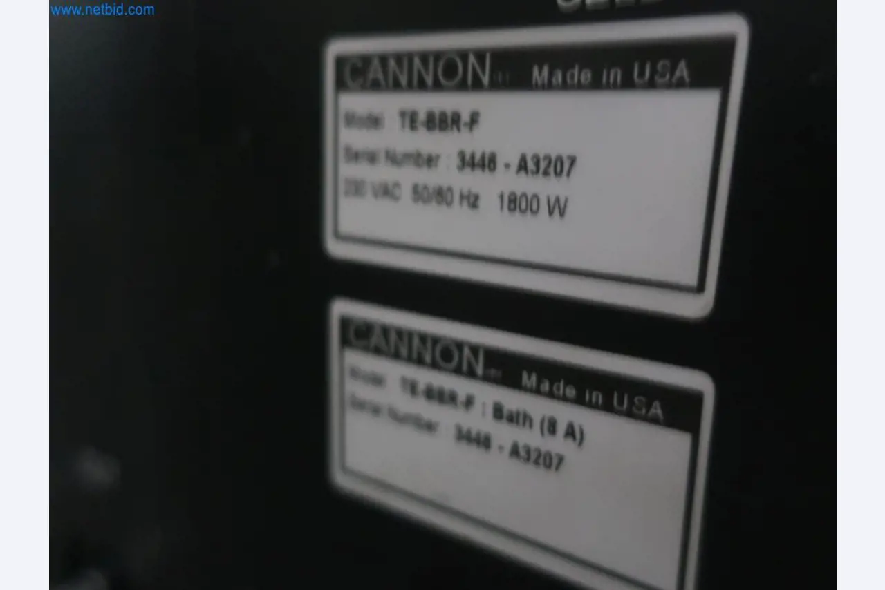 Zakłady produkcji i magazynowania mineralnych produktów olejowych, jak również surowców i produktów gotowych do produkcji smarów.-2