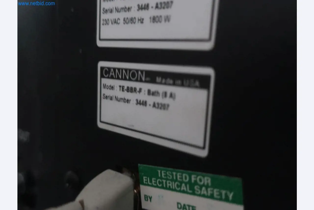 Zakłady produkcji i magazynowania mineralnych produktów olejowych, jak również surowców i produktów gotowych do produkcji smarów.-3