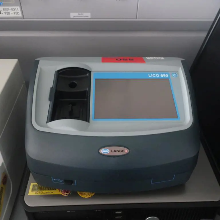 Spektralcolorimeter Lange LICO 690