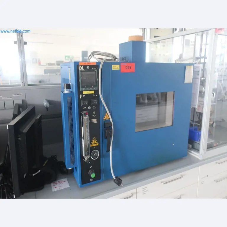 Plants for the production and storage of mineral oil products as well as input and finished products for the production of lubricants-1