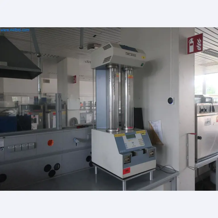 Zakłady produkcji i magazynowania mineralnych produktów olejowych, jak również surowców i produktów gotowych do produkcji smarów.-1