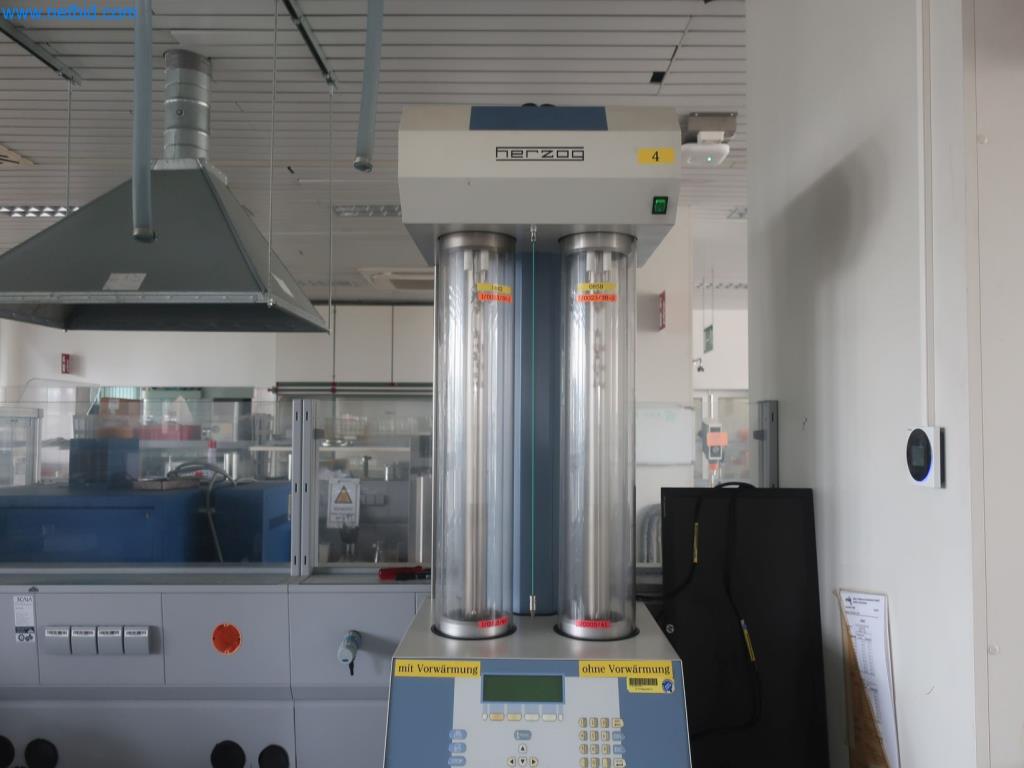 Plants for the production and storage of mineral oil products as well as input and finished products for the production of lubricants-4