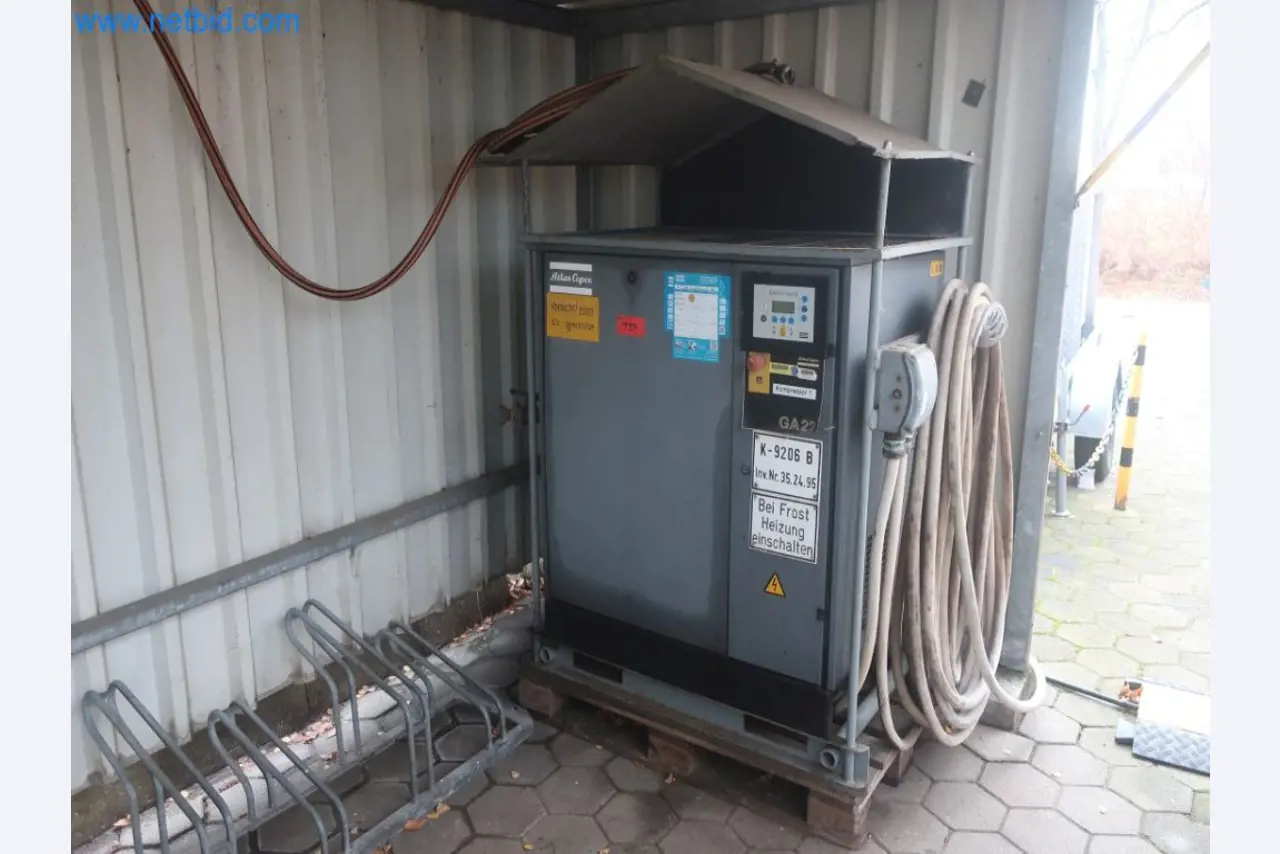 Installations pour la fabrication et le stockage de produits pétroliers ainsi que de produits d'alimentation et de produits finis pour la fabrication de lubrifiants-1