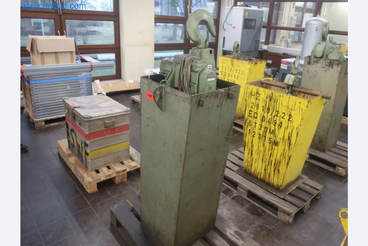 Magazinbestände, Rohöl-/Gas-Öl-/Einsatzpumpen sowie Betriebsausstattung einer Raffinerie-10