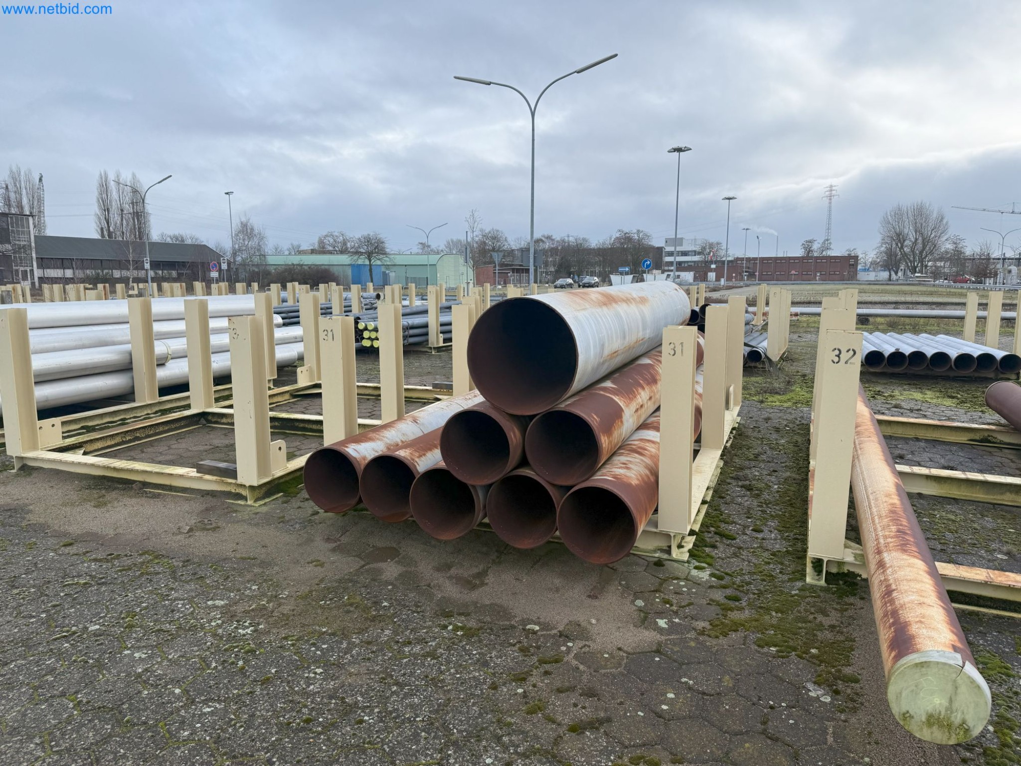 Plants for the production and storage of mineral oil products as well as input and finished products for the production of lubricants-11