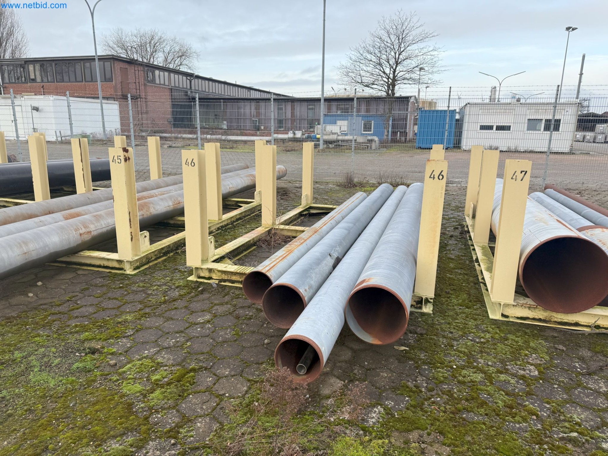 Plants for the production and storage of mineral oil products as well as input and finished products for the production of lubricants-13