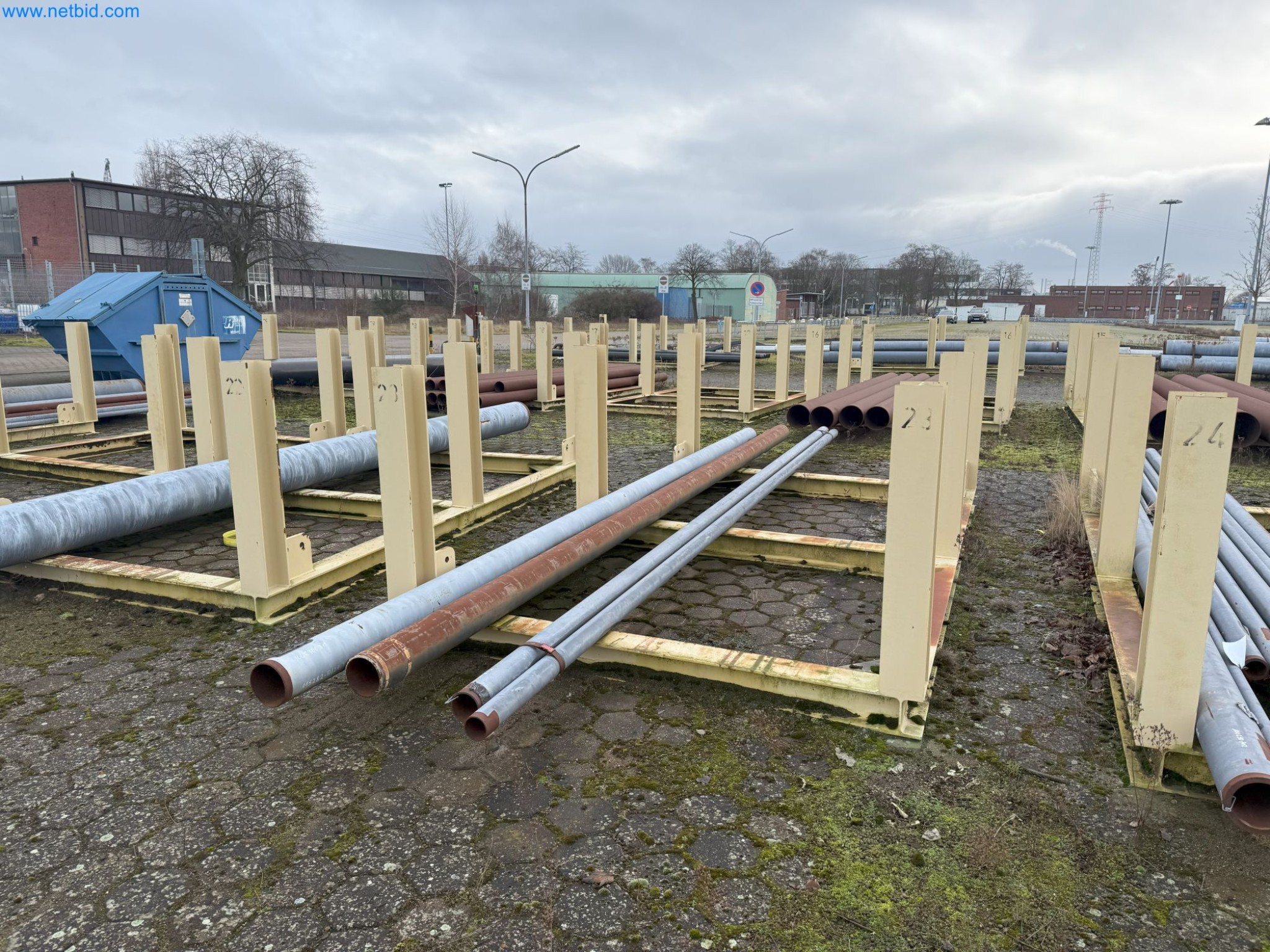 Plants for the production and storage of mineral oil products as well as input and finished products for the production of lubricants-20