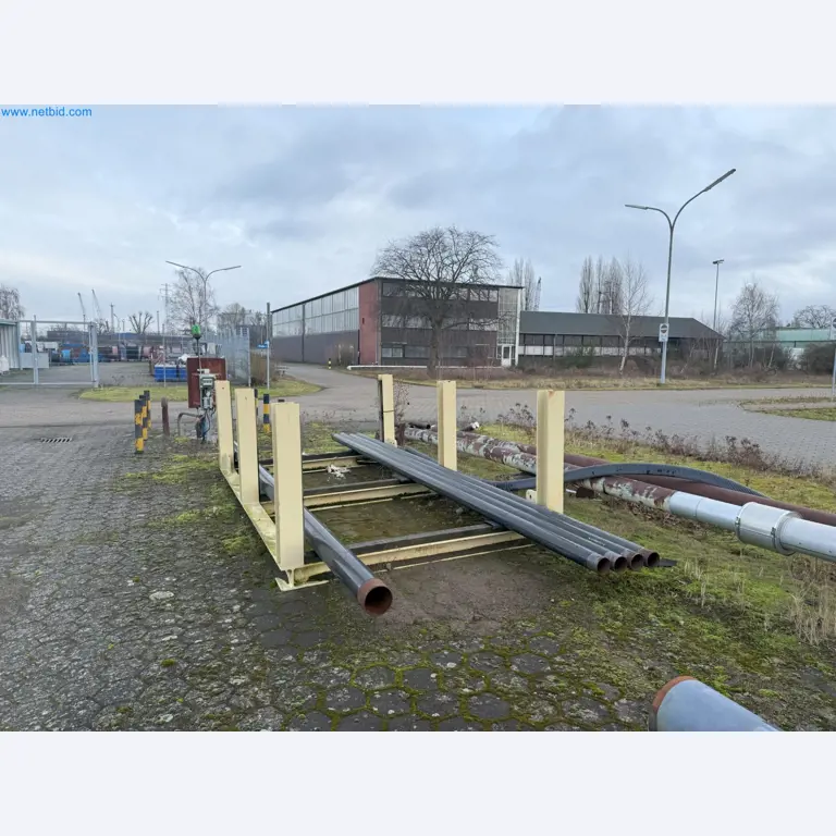 Zakłady produkcji i magazynowania mineralnych produktów olejowych, jak również surowców i produktów gotowych do produkcji smarów.-24