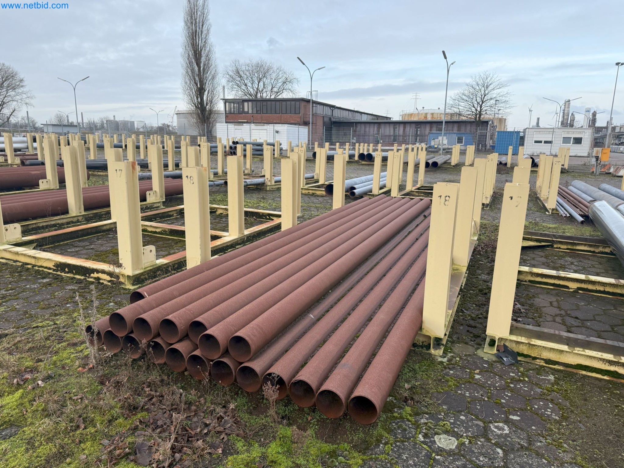 Plants for the production and storage of mineral oil products as well as input and finished products for the production of lubricants-26