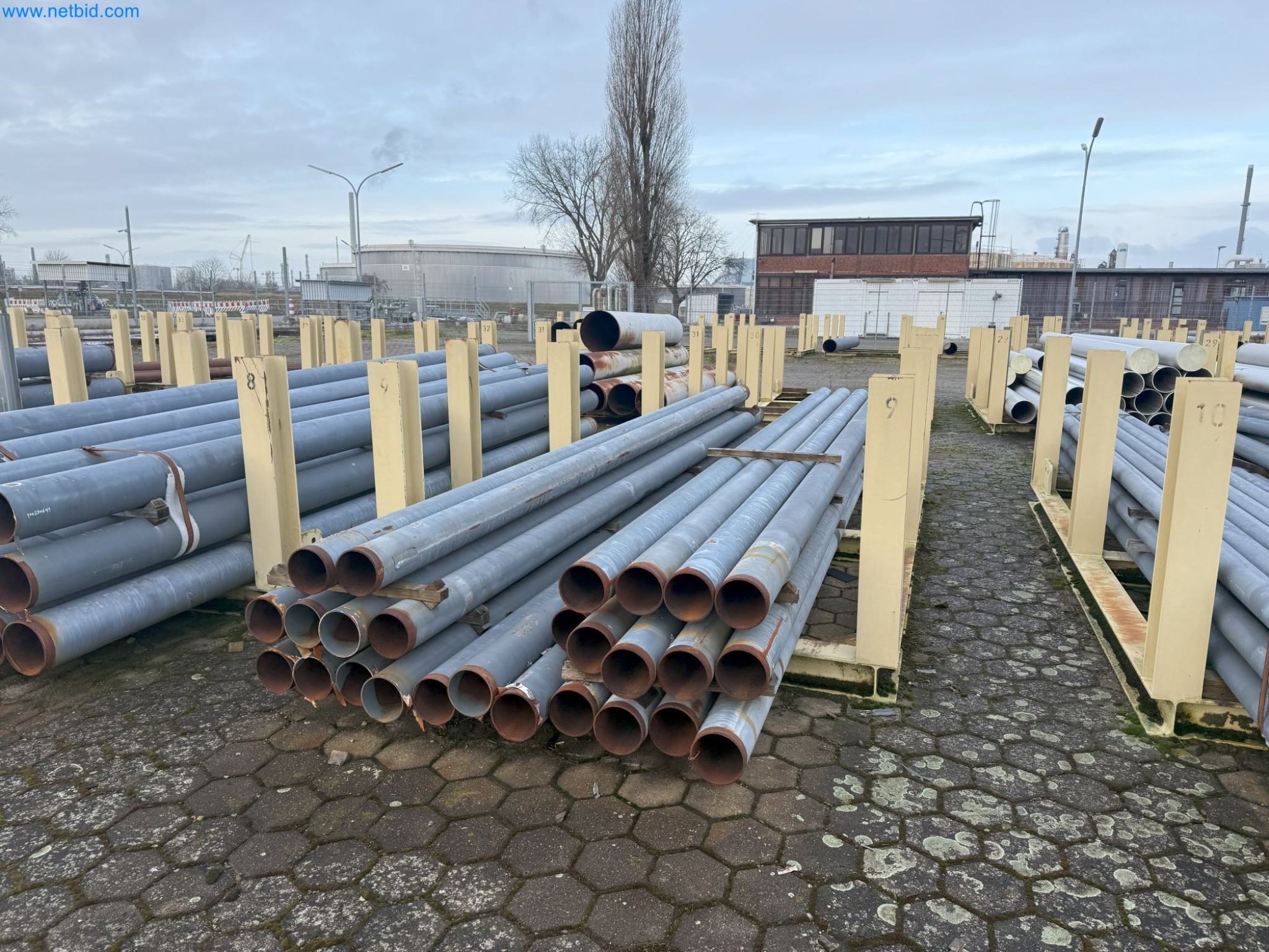 Plants for the production and storage of mineral oil products as well as input and finished products for the production of lubricants-36