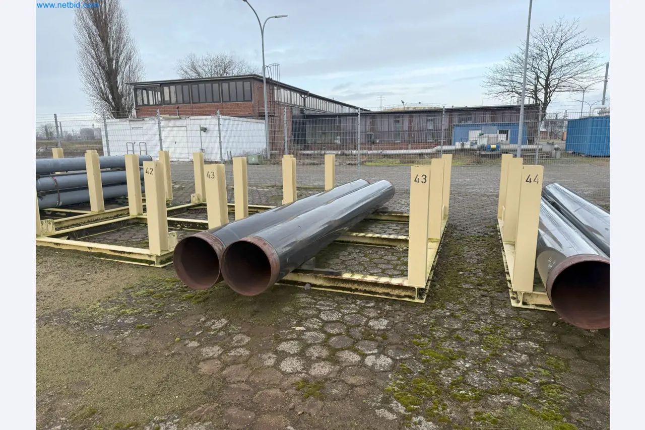 Zakłady produkcji i magazynowania mineralnych produktów olejowych, jak również surowców i produktów gotowych do produkcji smarów.-46