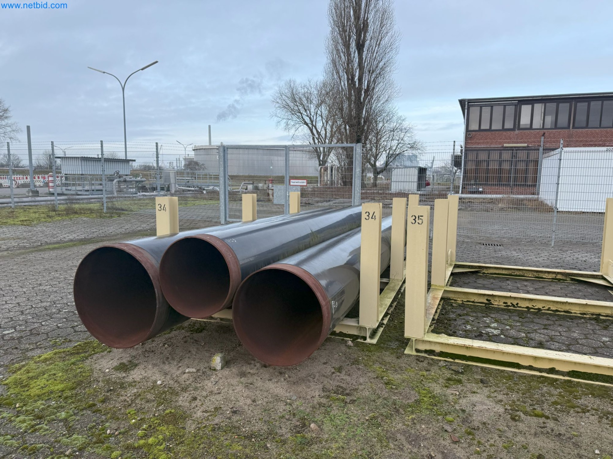 Plants for the production and storage of mineral oil products as well as input and finished products for the production of lubricants-7