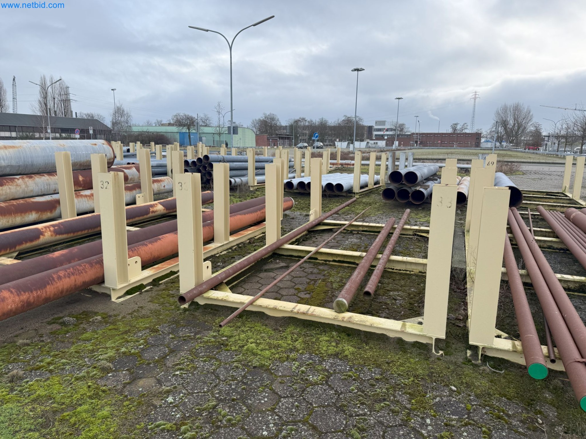 Plants for the production and storage of mineral oil products as well as input and finished products for the production of lubricants-9