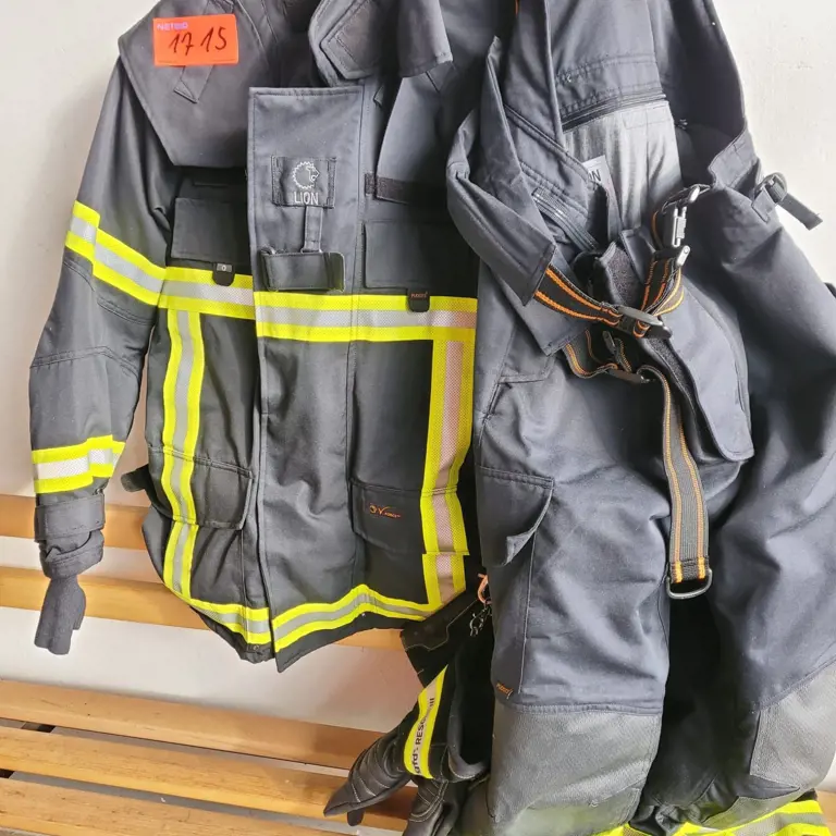 1 Posten Fire department turnout gear (new)