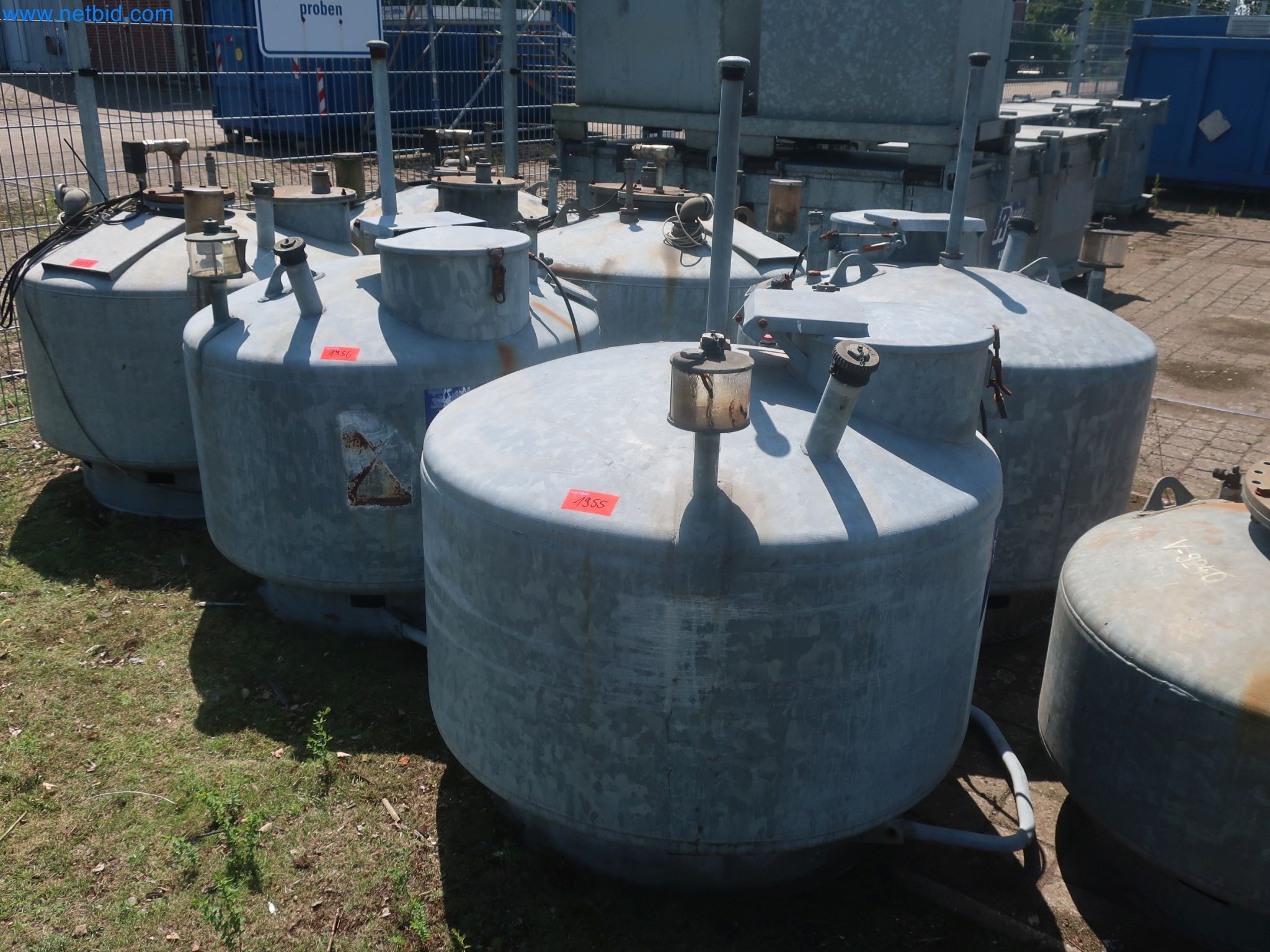 Magazinbestände, Rohöl-/Gas-Öl-/Einsatzpumpen sowie Betriebsausstattung einer Raffinerie-4