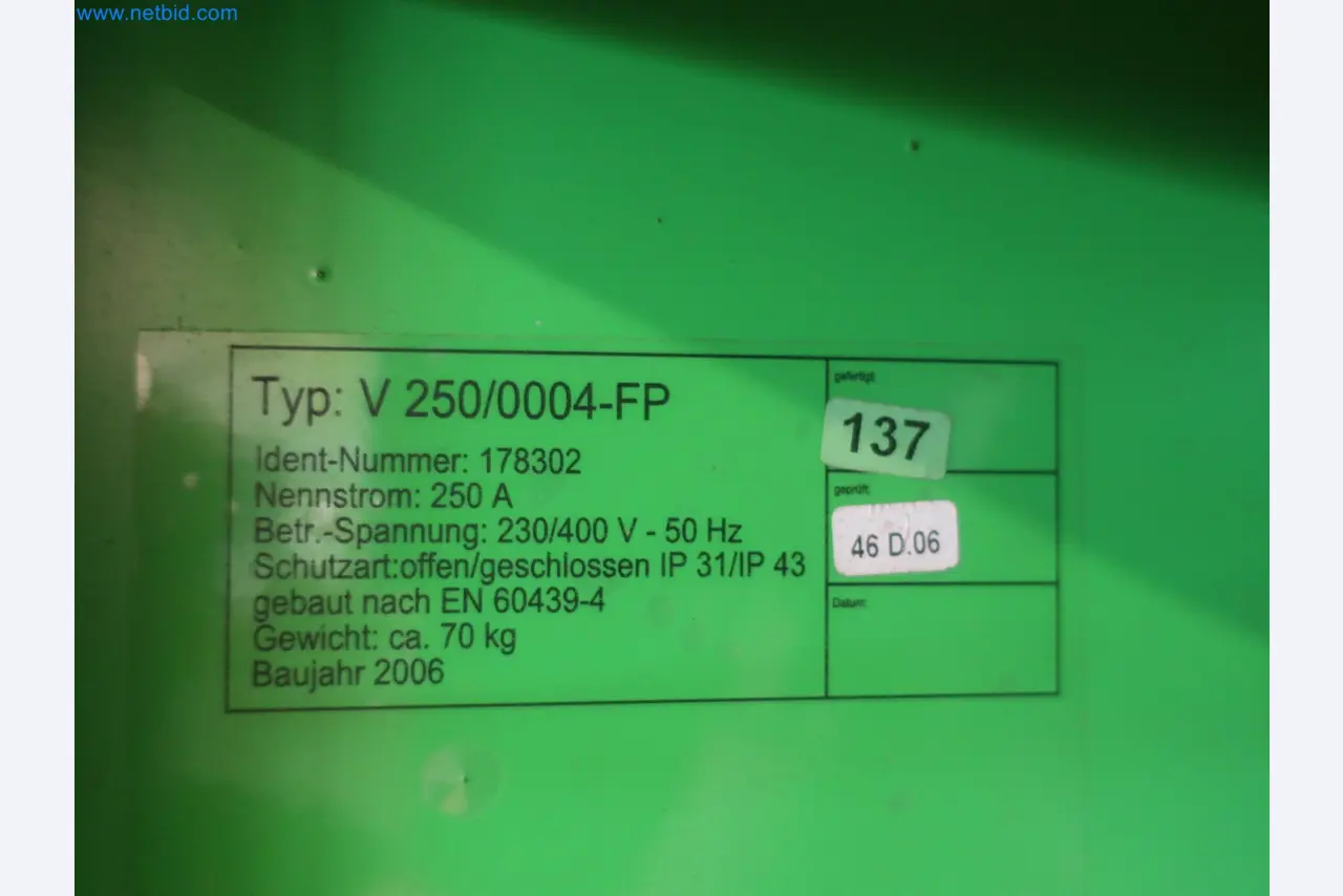 Magazinbestände, Rohöl-/Gas-Öl-/Einsatzpumpen sowie Betriebsausstattung einer Raffinerie-2