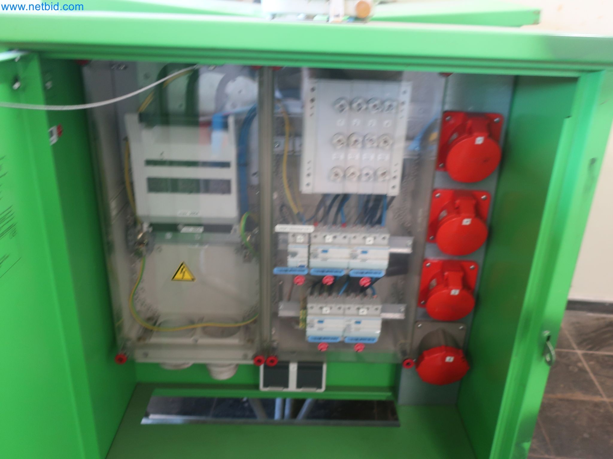 Magazinbestände, Rohöl-/Gas-Öl-/Einsatzpumpen sowie Betriebsausstattung einer Raffinerie-5